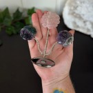 Krystallblomster på stand - Rosenkvarts, Regnbue Fluoritt & Bånd Ametyst thumbnail