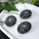 Larvikitt - Kompass Lommestein thumbnail