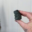 Frosk med Blad i Grønn Serpentin m/roterende base #1 thumbnail