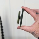 Frosk med Blad i Grønn Serpentin m/roterende base #1 thumbnail