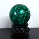 Nydelig Malakitt Krystallkule (711g/7,1cm) - Svart holder medfølger thumbnail