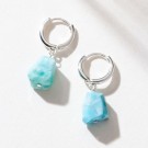 Luna Norte ~ Tropical Tide Huggie Hoop Øredobber - Ekte Larimar  thumbnail