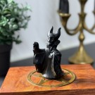 Svart Obsidian Maleficent thumbnail