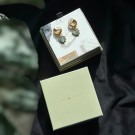 Luna Norte ~ Dolce Cuore Charm Huggie Hoop Øredobber - Abalone Skjell thumbnail