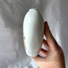 GJENBRUKS-SKATT: Nydelig Blomstervase thumbnail