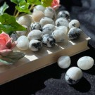 Regnbue Månestein Tromlet thumbnail