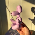 Yoga Ballonghund - Sittende Rosa Zenfigur thumbnail