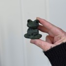 Frosk på Fisketur i Grønn Serpentin m/roterende base #1 thumbnail