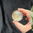 Bergkrystall Kule med Hematitt & Limonitt (Flammekvarts & Golden Healer) thumbnail