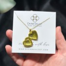Divine Dulcet ~ Chérie (18K Hjerte Medaljonghalskjede + Vel Unt hjerte) thumbnail