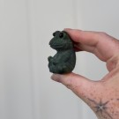 Frosk på Fisketur i Grønn Serpentin m/roterende base #2 thumbnail
