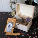 Skyggemånens Ritual Gavekiste - Rens, Beskyttelse & Indre Kraft thumbnail