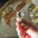 Magisk Katteamulett - Labradoritt & Rød Granat thumbnail