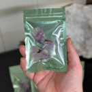 Regnbue Fluoritt Råbiter 50gram pakker (5-10stk) thumbnail