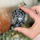 Snøfnugg Obsidian Håndstein #2 thumbnail