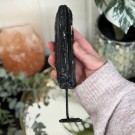 Svart Turmalin på stativ #2 thumbnail