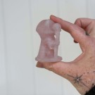 Rosenkvarts Heksekatt med Stav thumbnail
