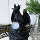 Vel Unt’s Dragevokter - Krystallholder  thumbnail