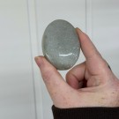 Glitrende Sage Aventurin Håndstein #1 (Aventurin med mica) thumbnail