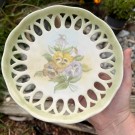 GJENBRUKS-SKATT: Gammelt Håndmalt Pyntefat thumbnail