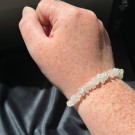 Rosenkvarts Chips Armbånd - Blomster Edition (JUSTERBAR) thumbnail