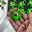 Mini Santa Spider thumbnail