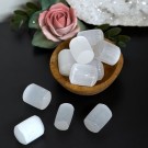 Selenitt Cubes Tromlet (Satin Spar) thumbnail