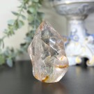 Bergkrystall med Golden Healer Flamme thumbnail