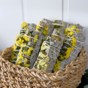 Hvit Salvie & Gul Sinuata - Renselsesbunt for glede, klarhet & ny energi