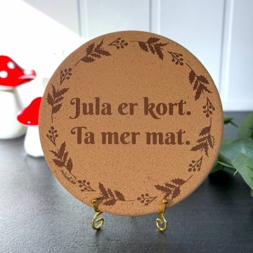 Vel Unt's Jule Gryteunderlag - Jula er kort. Ta mer mat.