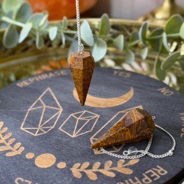 Krystallpendel - Kalligrafi (Miriam Stein)