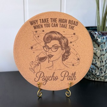 Aggressive Gryteunderlag - “Why Take The High Road”