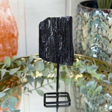 Svart Turmalin på stativ #4