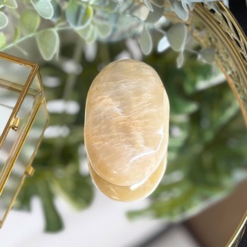 Stor Creamy Hvit Månestein Håndstein #4