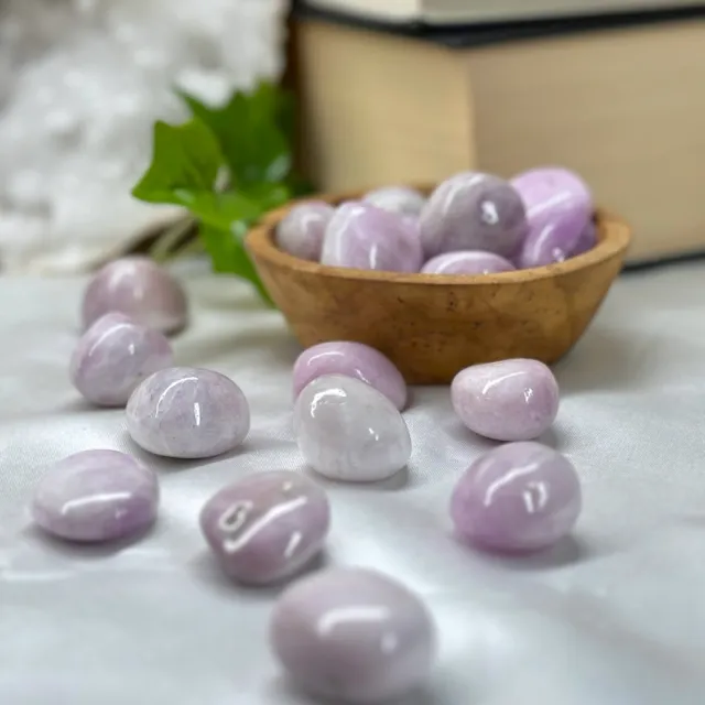 Kunzitt Tromlet (Rosa Spodumen)