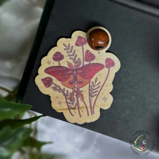 Red Velvet Mothical Krystallkuleholder