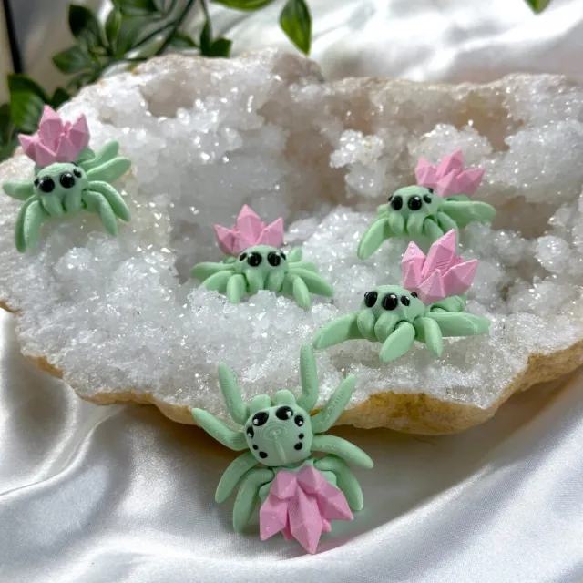 Mini Emerald Kunzite Crystal Spider