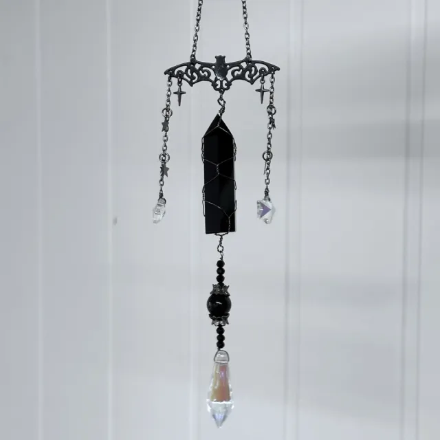 Witchy Svart Obsidian Oppheng ~ Flaggermus, Stjerner & Magi