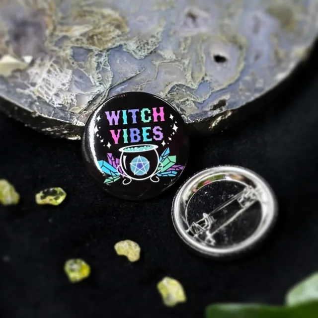 Witch Vibes - 25mm Badge