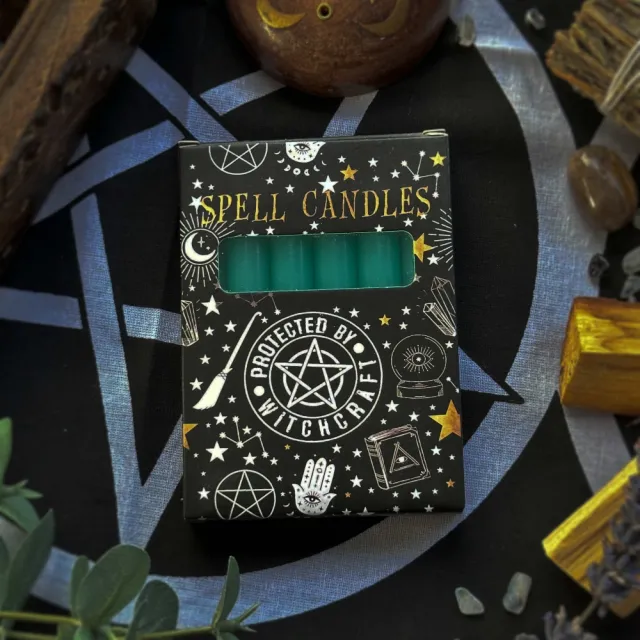 Protected By Witchcraft Spell Candles - Grønn (Flaks/Lykke)