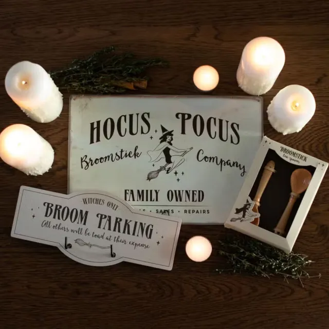 Hocus Pokus Broomstick Company - Skilt